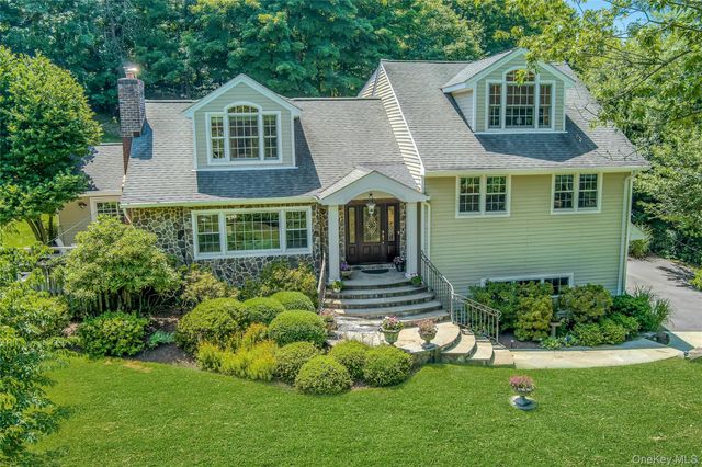 22 Garey Drive, Chappaqua, NY 10514