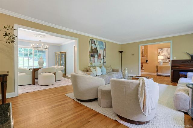 22 Garey Drive, Chappaqua, NY 10514