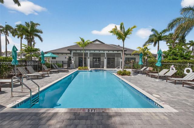 4965 Peacock Way 5838, Dania Beach, FL 33312