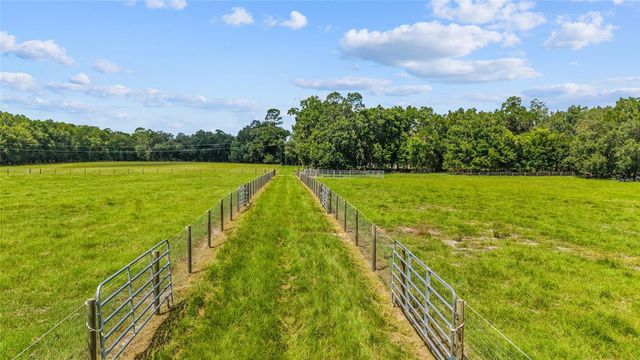 TBD SE 35TH STREET, Morriston, FL 32668