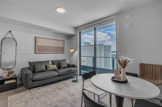 121 NE 5th St 2107, Miami, FL 33132