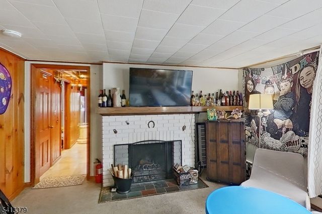 14 High St, Mount Olive Twp., NJ 07828