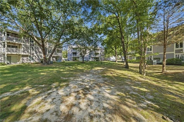 1001 Autumn Woods Ln Apt 109, Virginia Beach, VA 23454