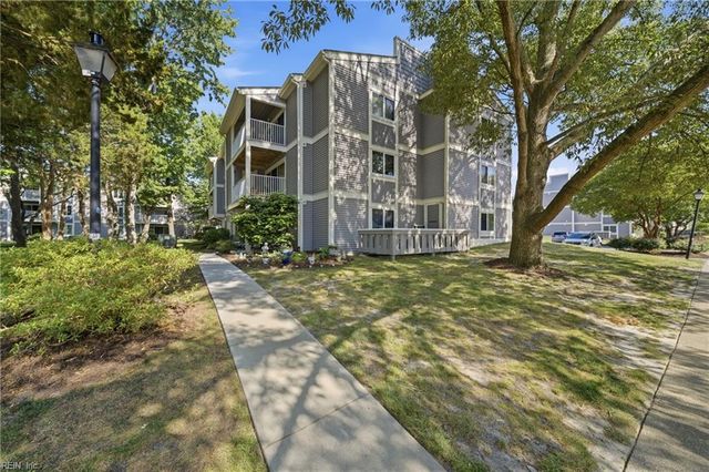 1001 Autumn Woods Ln Apt 109, Virginia Beach, VA 23454