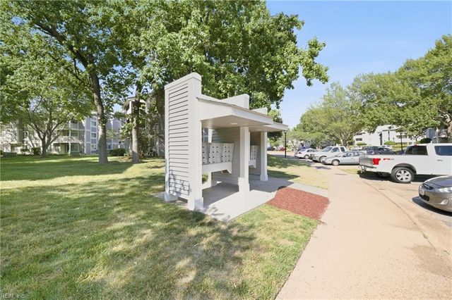 1001 Autumn Woods Ln Apt 109, Virginia Beach, VA 23454