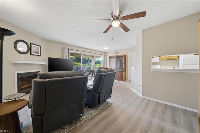 1001 Autumn Woods Ln Apt 109, Virginia Beach, VA 23454