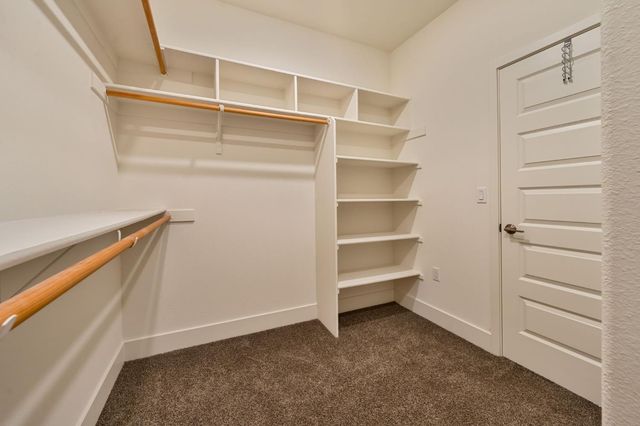 10569 Tenor Way, Elk Grove, CA 95757