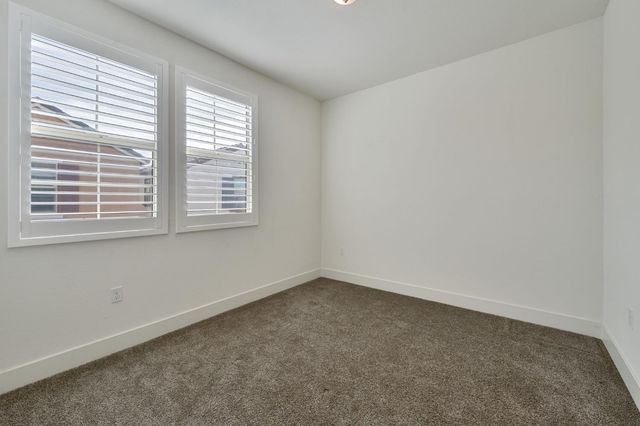 10569 Tenor Way, Elk Grove, CA 95757