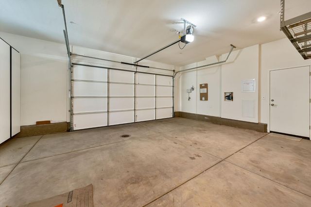 10569 Tenor Way, Elk Grove, CA 95757