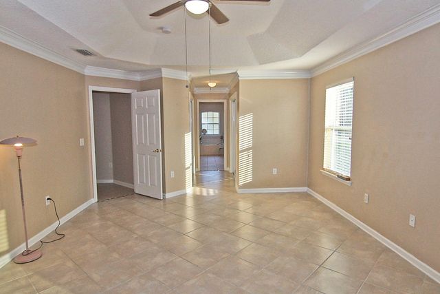 212 Whisper Ridge Dr, St Augustine, FL 32092