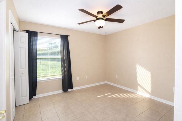 212 Whisper Ridge Dr, St Augustine, FL 32092