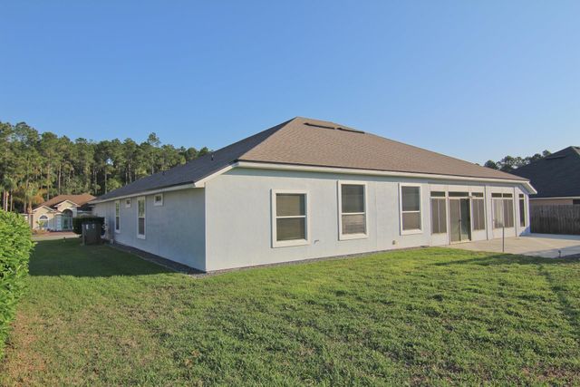 212 Whisper Ridge Dr, St Augustine, FL 32092