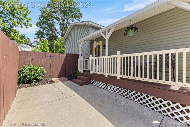 3840 Cass Elizabeth Road, Waterford Charter Township, MI 48328