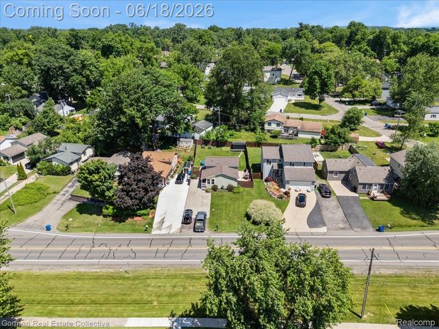 3840 Cass Elizabeth Road, Waterford Charter Township, MI 48328