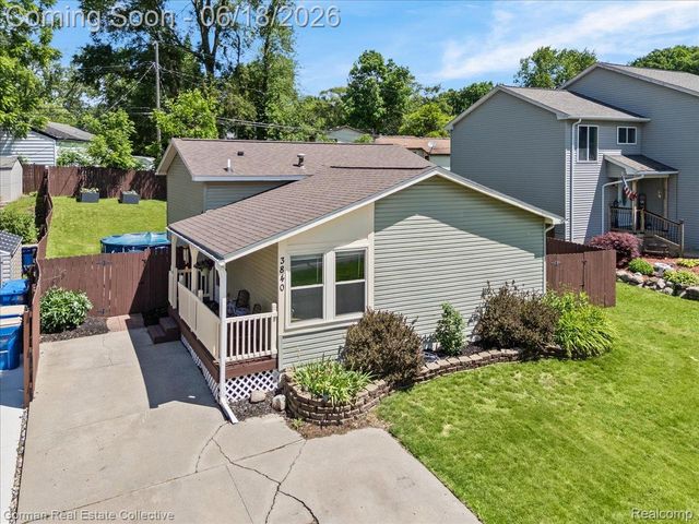 3840 Cass Elizabeth Road, Waterford Charter Township, MI 48328