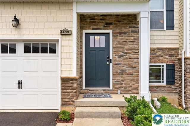 4435 Benjamin Court, Upper Milford Twp, PA 18049