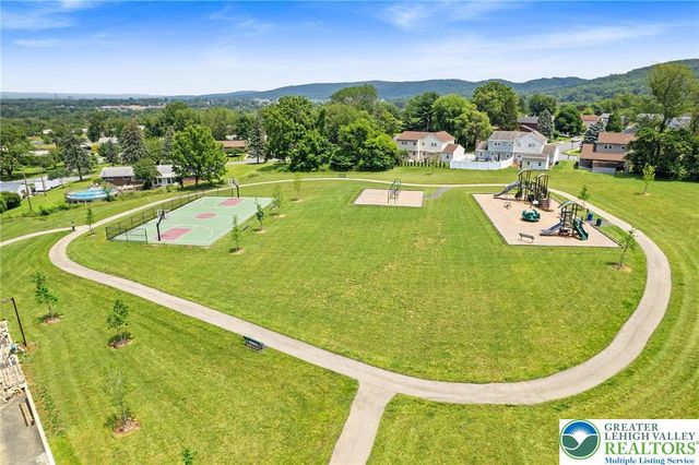 4435 Benjamin Court, Upper Milford Twp, PA 18049