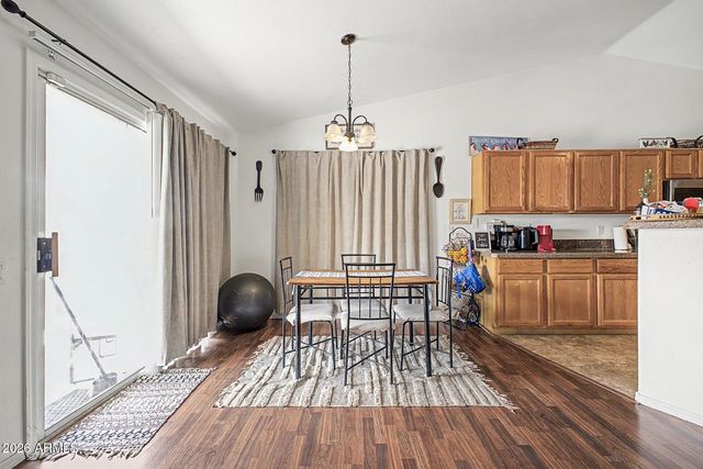 2265 W 17th Avenue, Apache Junction, AZ 85120