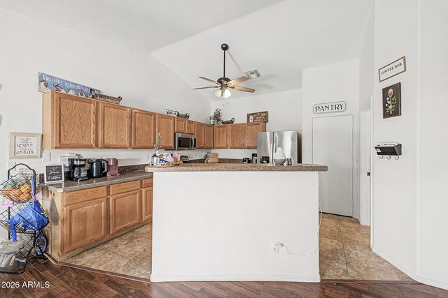 2265 W 17th Avenue, Apache Junction, AZ 85120