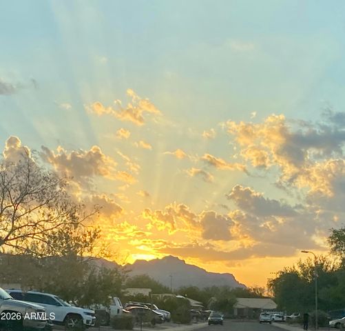2265 W 17th Avenue, Apache Junction, AZ 85120