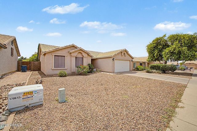 2265 W 17th Avenue, Apache Junction, AZ 85120