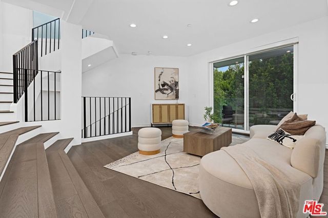 7670 Woodrow Wilson Drive, Los Angeles, CA 90046