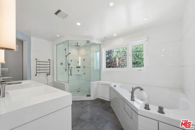 7670 Woodrow Wilson Drive, Los Angeles, CA 90046