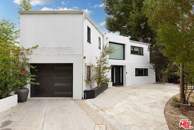 7670 Woodrow Wilson Drive, Los Angeles, CA 90046