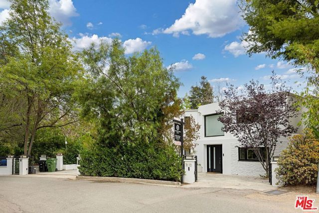7670 Woodrow Wilson Drive, Los Angeles, CA 90046