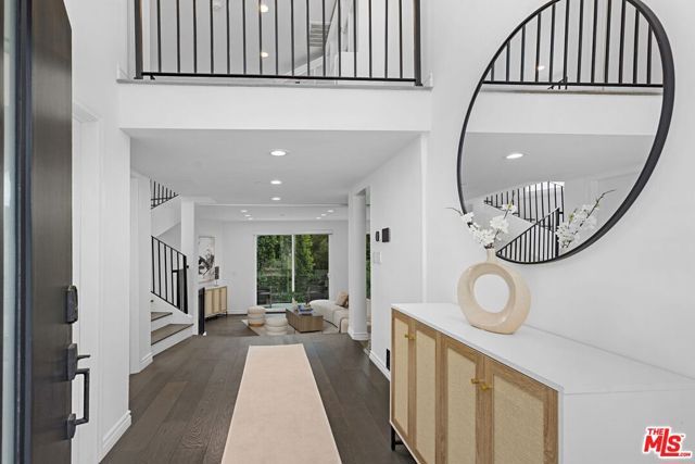 7670 Woodrow Wilson Drive, Los Angeles, CA 90046