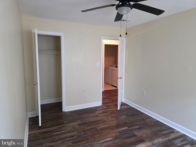12119 SALEMTOWN DR, Woodbridge, VA 22192