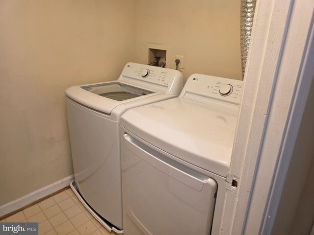 12119 SALEMTOWN DR, Woodbridge, VA 22192