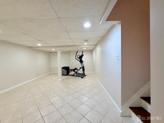 12 Dogwood Drive, Edison, NJ 08820