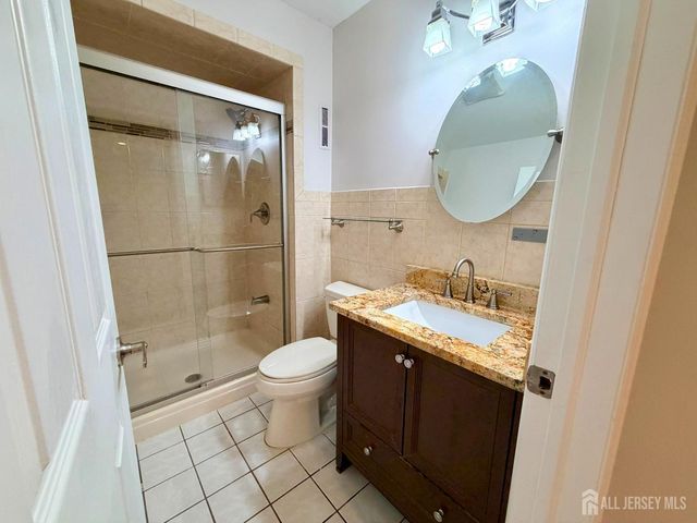 12 Dogwood Drive, Edison, NJ 08820
