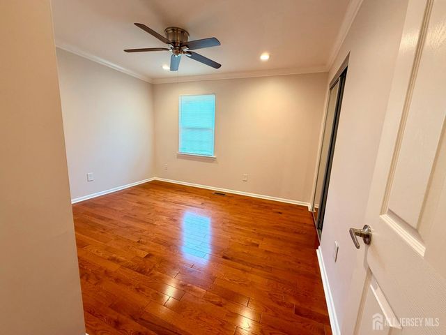 12 Dogwood Drive, Edison, NJ 08820