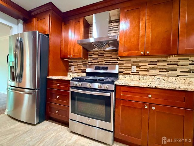 12 Dogwood Drive, Edison, NJ 08820
