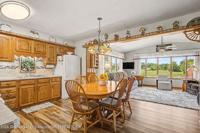 6839 N Hartel Road, Potterville, MI 48876