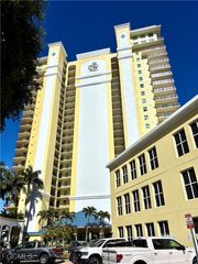 2797 1st ST 106, Fort Myers, FL 33916