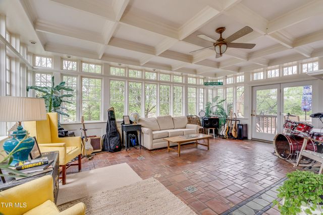 207 Lynwood Street, Bristol, TN 37620