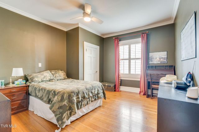 207 Lynwood Street, Bristol, TN 37620