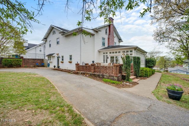 207 Lynwood Street, Bristol, TN 37620