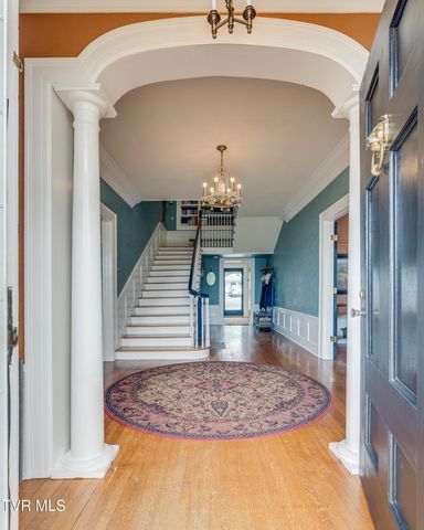 207 Lynwood Street, Bristol, TN 37620