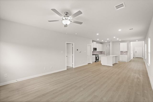 113 Rising Cedar Lane, Hockley, TX 77447