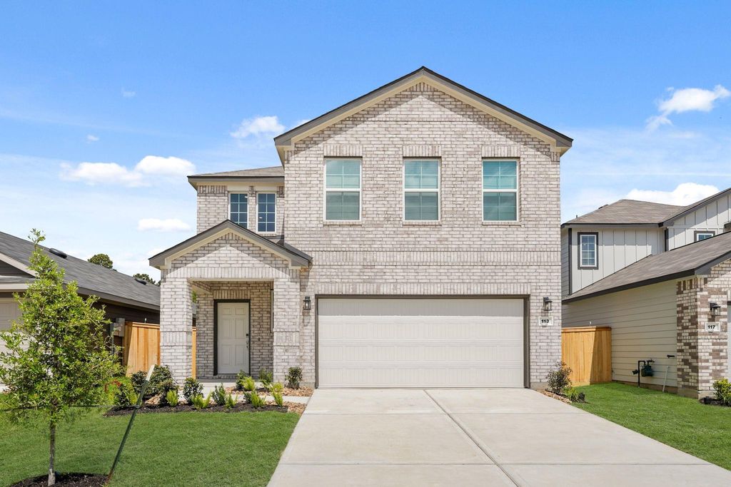 113 Rising Cedar Lane, Hockley, TX 77447