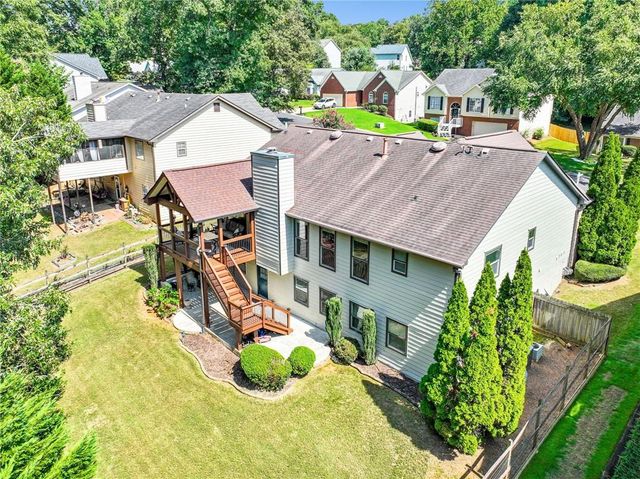 2744 Sterling Drive NW, Lawrenceville, GA 30043