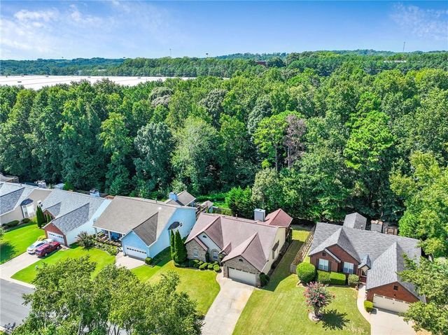 2744 Sterling Drive NW, Lawrenceville, GA 30043