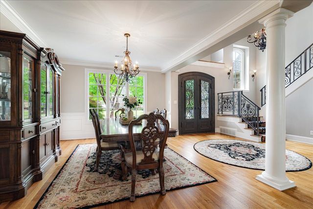 1242 BRAYGOOD DR, Collierville, TN 38017