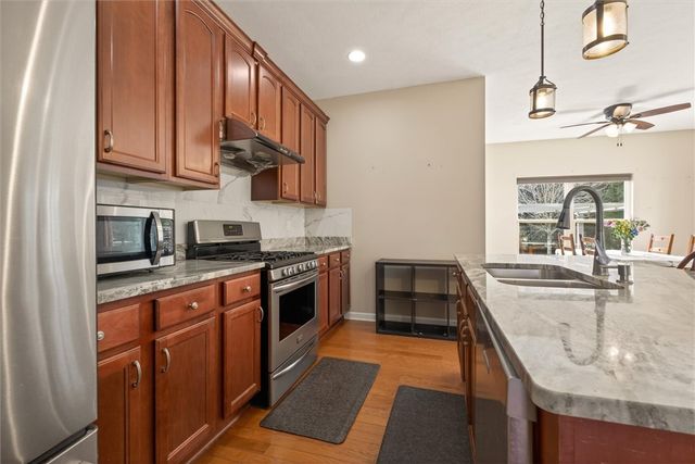 111 York Bay, Henrietta, NY 14586