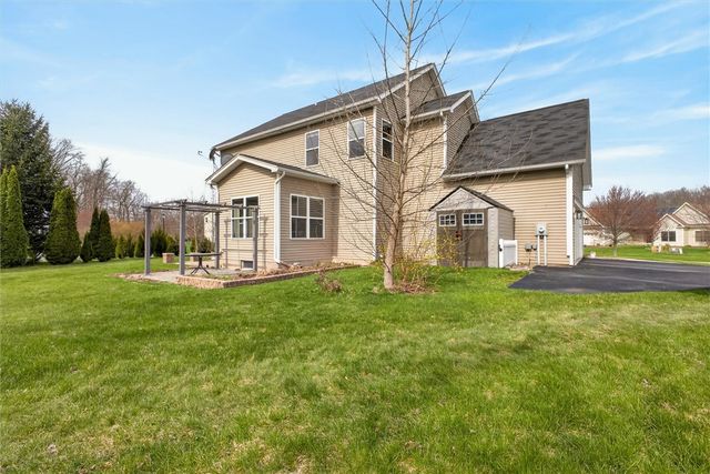 111 York Bay, Henrietta, NY 14586
