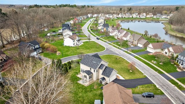 111 York Bay, Henrietta, NY 14586